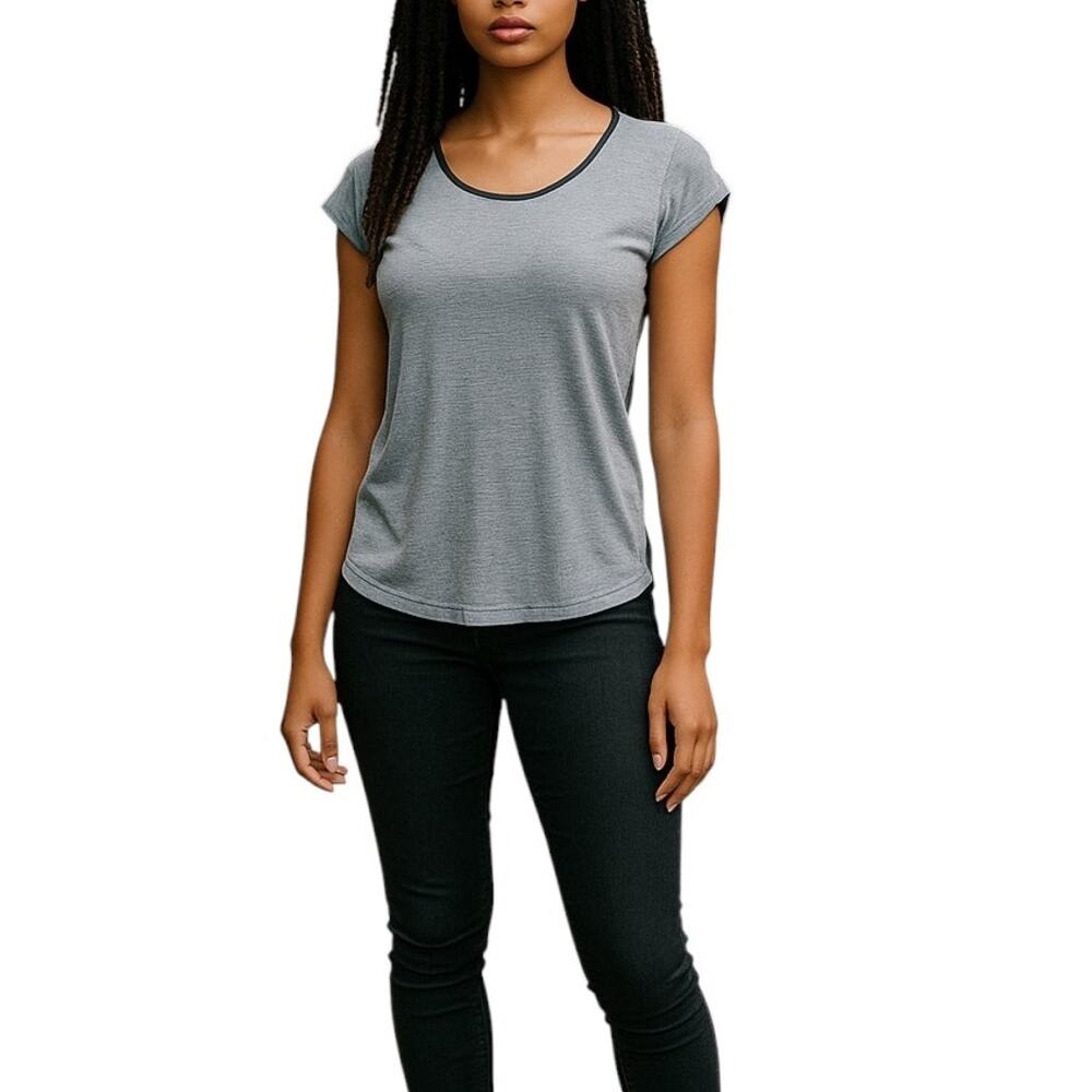 Athleta Two Tone Gray Short Sleeve T-Shirt - Picture 1 of 8